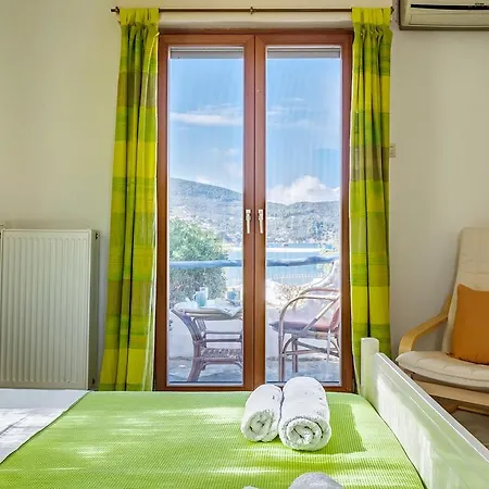 Karavos Sea View Daire Skopelos
