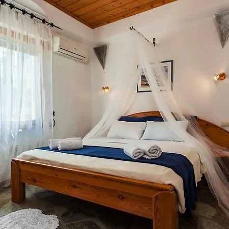 Apartment Karavos Sea View Skopelos Town