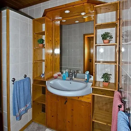 Apartment Karavos Sea View *