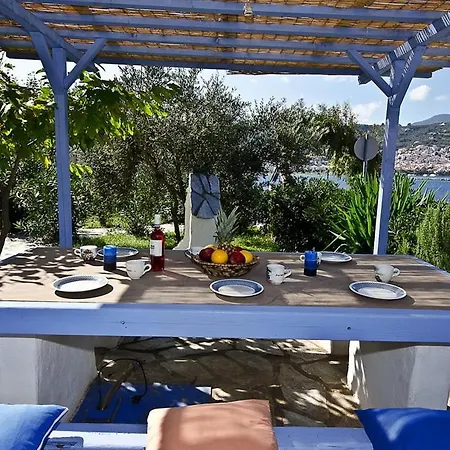 Appartamento Karavos Sea View